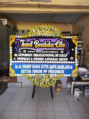 Papan Bunga di Padamulya Cipunagara